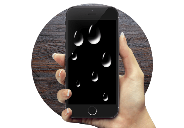 iPhone упал в воду